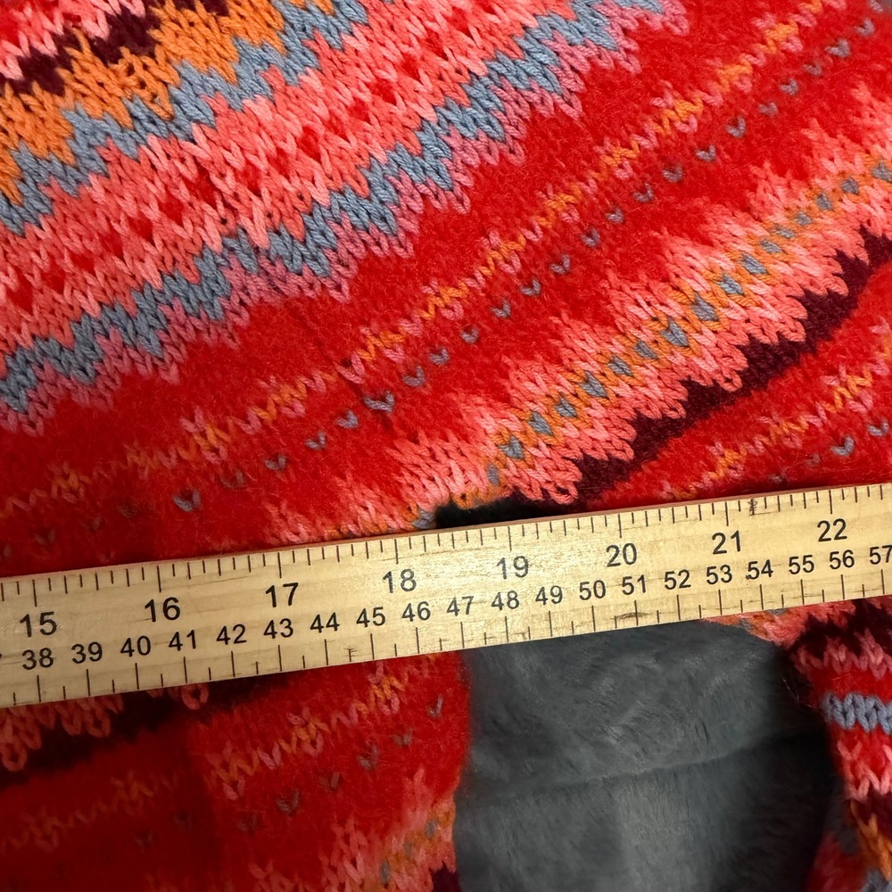 American Eagle Fair Isle Sweater Womens Medium Red Multi Crewneck Knit Pullover - Picture 3 of 8